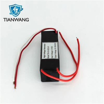 High voltage generator for electric pig paddle